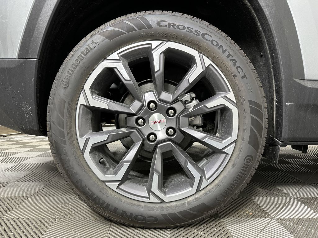 new 2026 GMC Terrain car, priced at $38,030