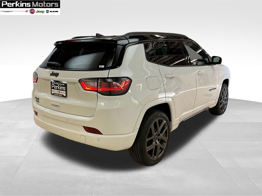 new 2025 Jeep Compass car, priced at $38,107