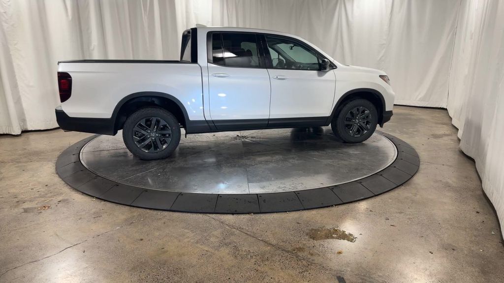 new 2025 Honda Ridgeline car, priced at $42,250