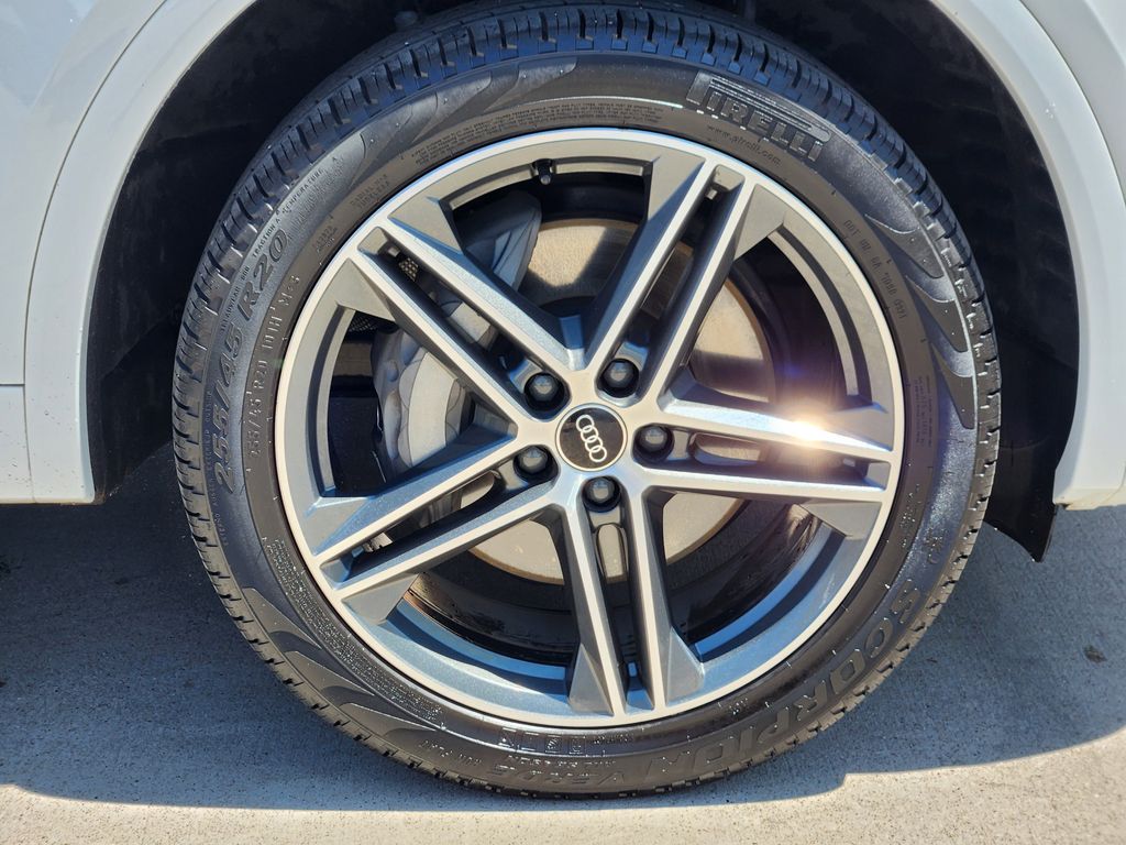 used 2022 Audi Q5 e car, priced at $37,372