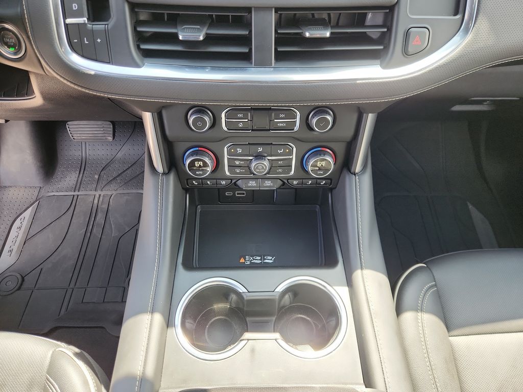 used 2024 Chevrolet Suburban car, priced at $71,990