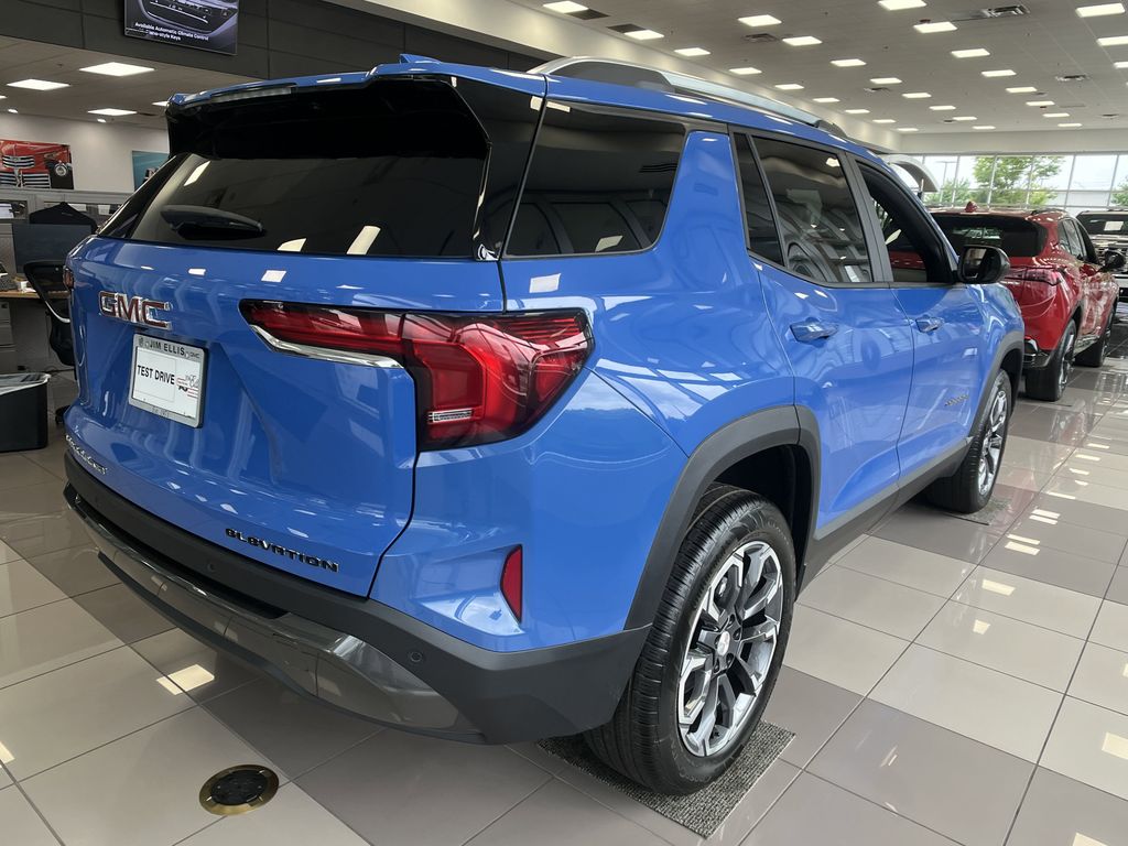 new 2025 GMC Terrain car, priced at $33,590