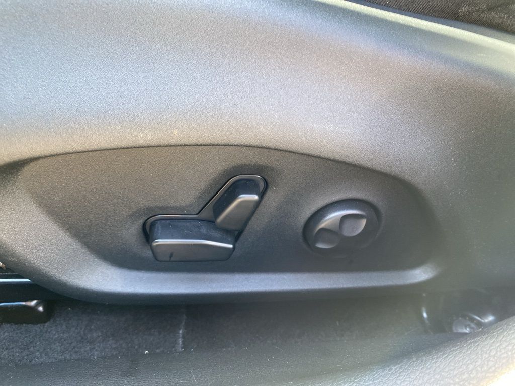 used 2019 Jeep Compass car, priced at $14,595