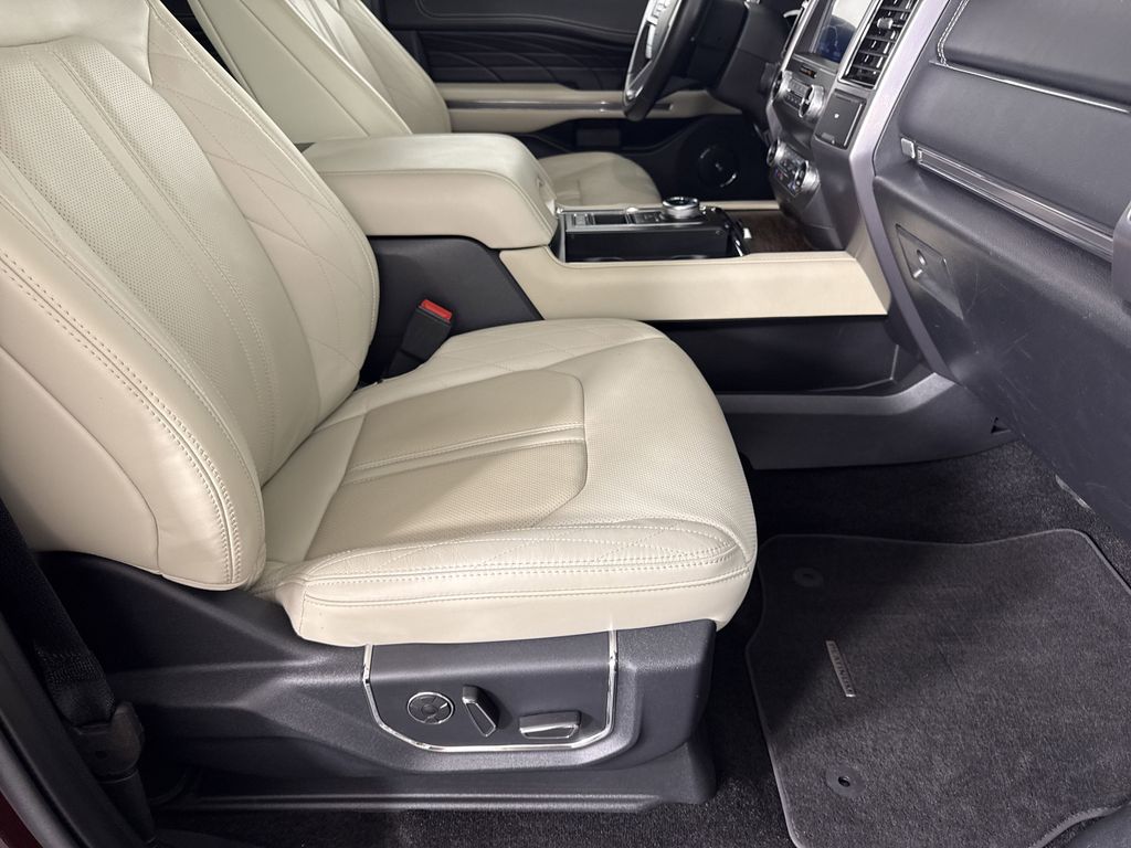 used 2020 Ford Expedition car