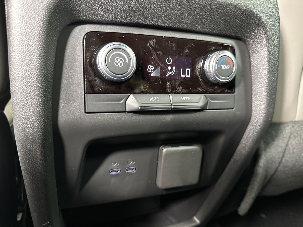 new 2025 GMC Acadia car, priced at $45,824