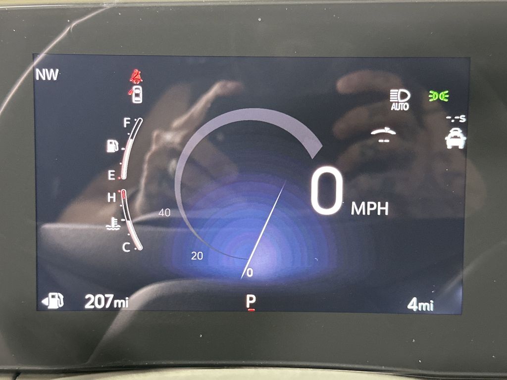 new 2025 Buick Envista car, priced at $27,375