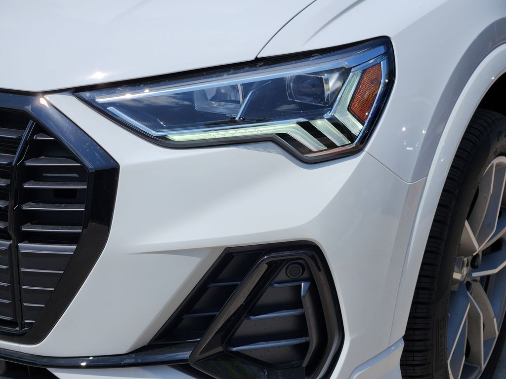 new 2025 Audi Q3 car, priced at $45,515