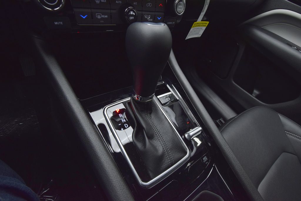new 2025 Jeep Compass car, priced at $36,179