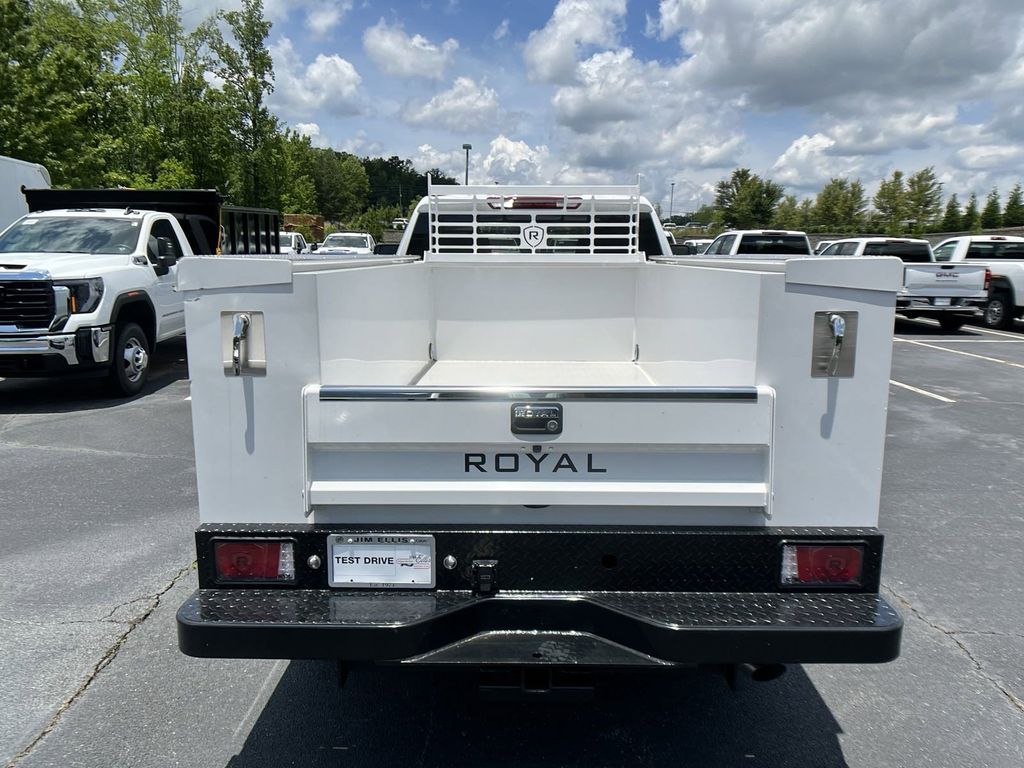 new 2024 GMC Sierra 2500HD car, priced at $46,703