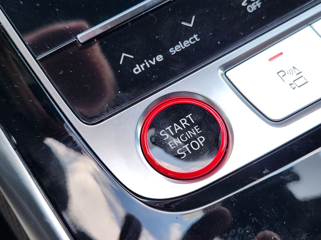 new 2025 Audi SQ8 car, priced at $115,635