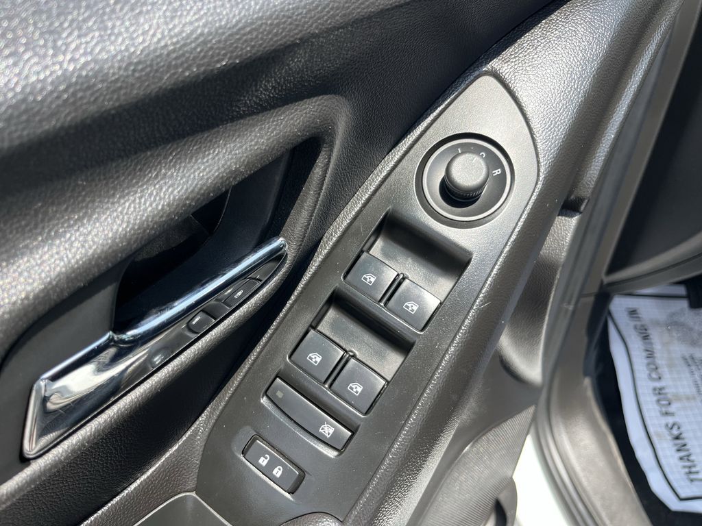 used 2020 Chevrolet Trax car, priced at $9,792
