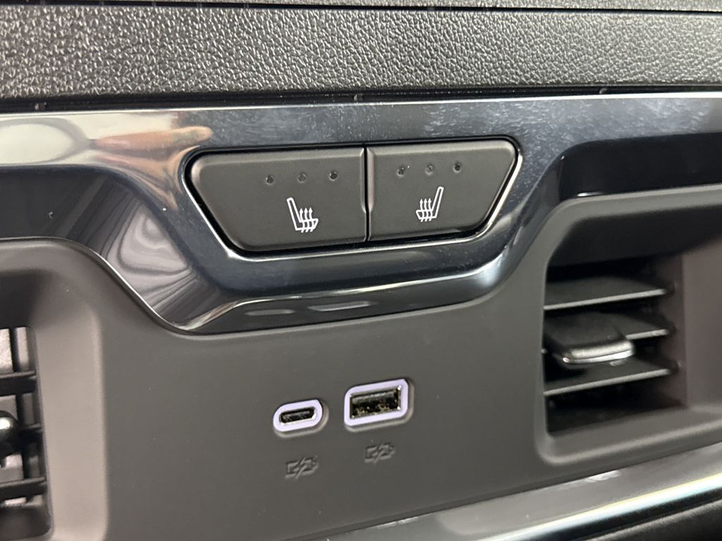 new 2025 GMC Sierra 2500HD car, priced at $78,970
