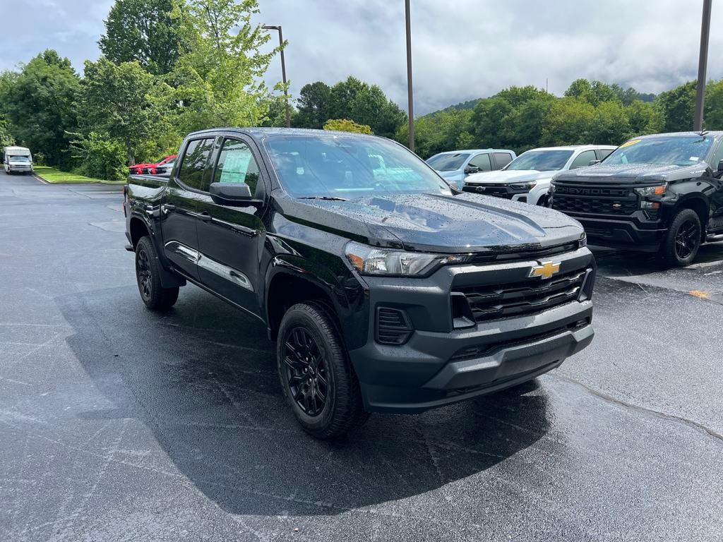 new 2025 Chevrolet Colorado car, priced at $39,610