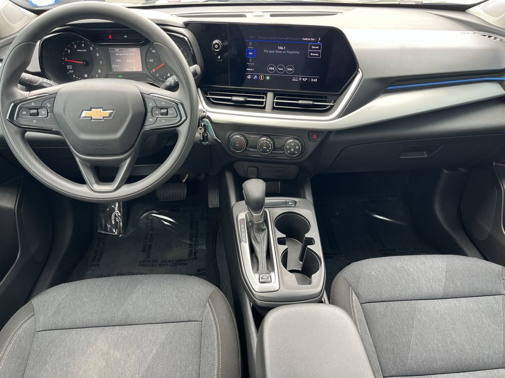 used 2024 Chevrolet Trax car, priced at $18,595