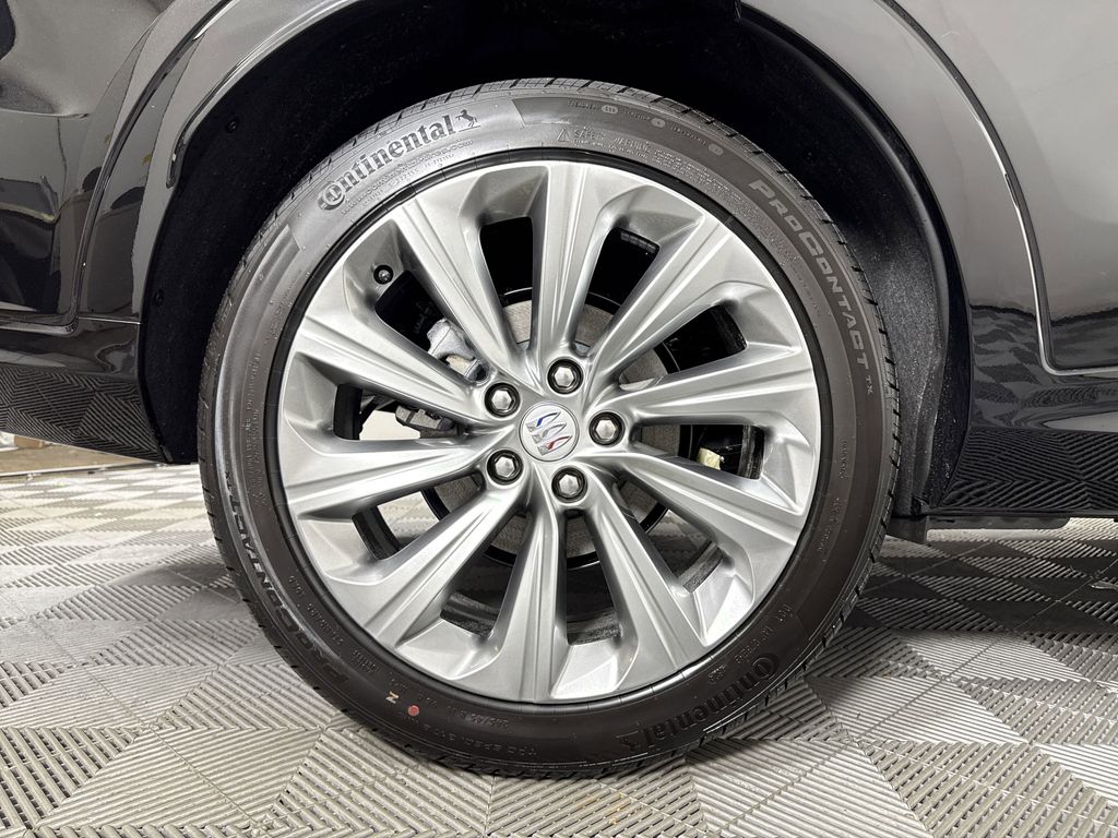 new 2025 Buick Envista car, priced at $31,085