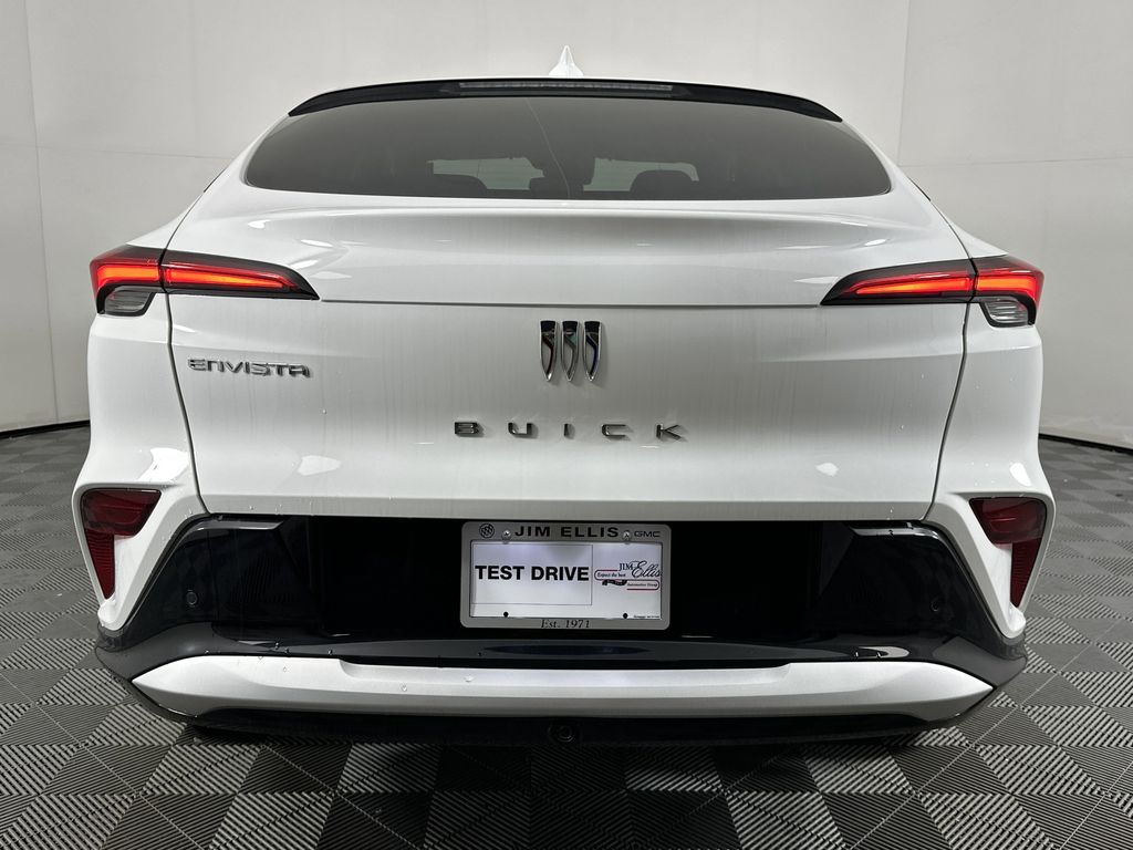 new 2025 Buick Envista car, priced at $29,075