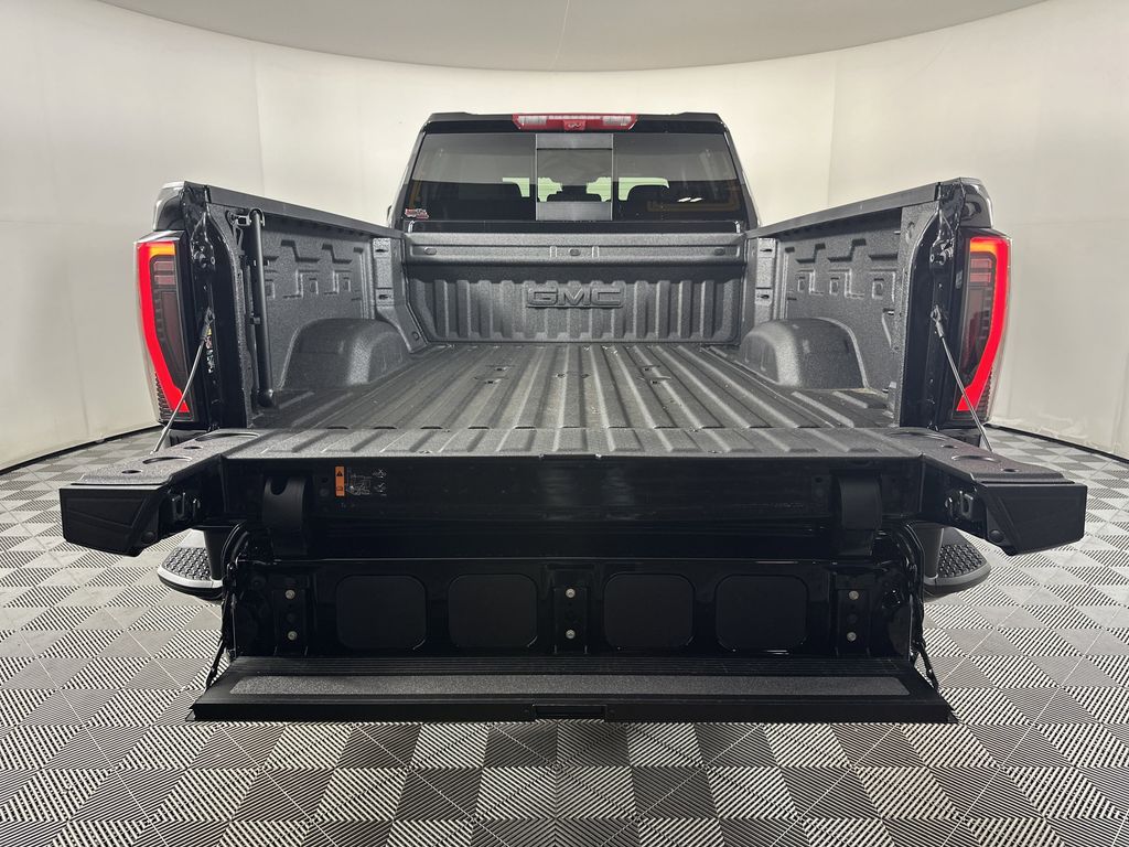 new 2025 GMC Sierra 2500HD car, priced at $87,134