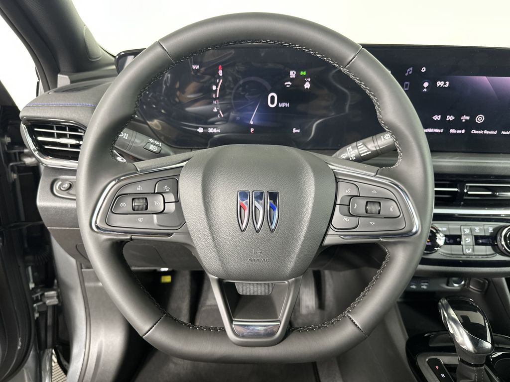 new 2025 Buick Envista car, priced at $28,080