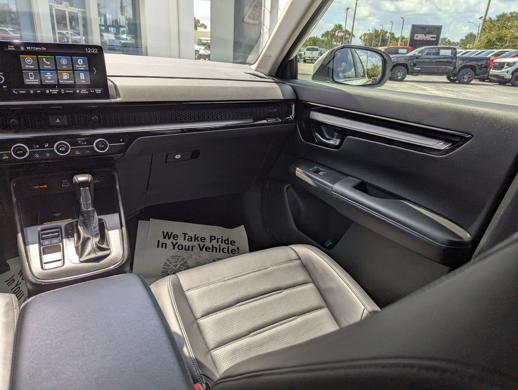 used 2023 Honda CR-V car, priced at $25,995