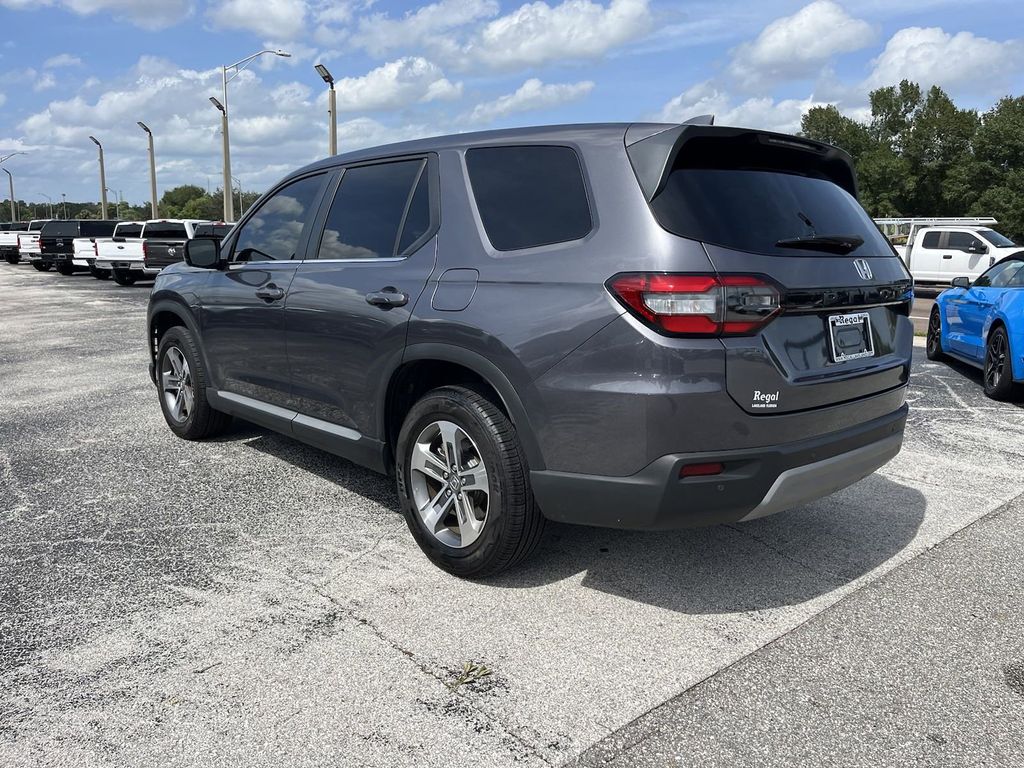 used 2024 Honda Pilot car, priced at $38,428