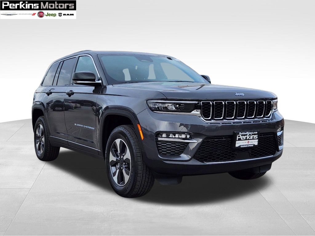 new 2025 Jeep Grand Cherokee car, priced at $53,864