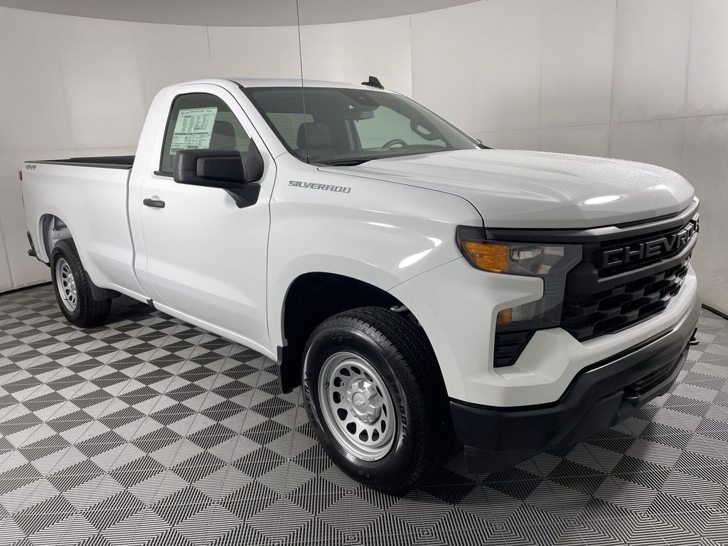 new 2025 Chevrolet Silverado 1500 car, priced at $43,175