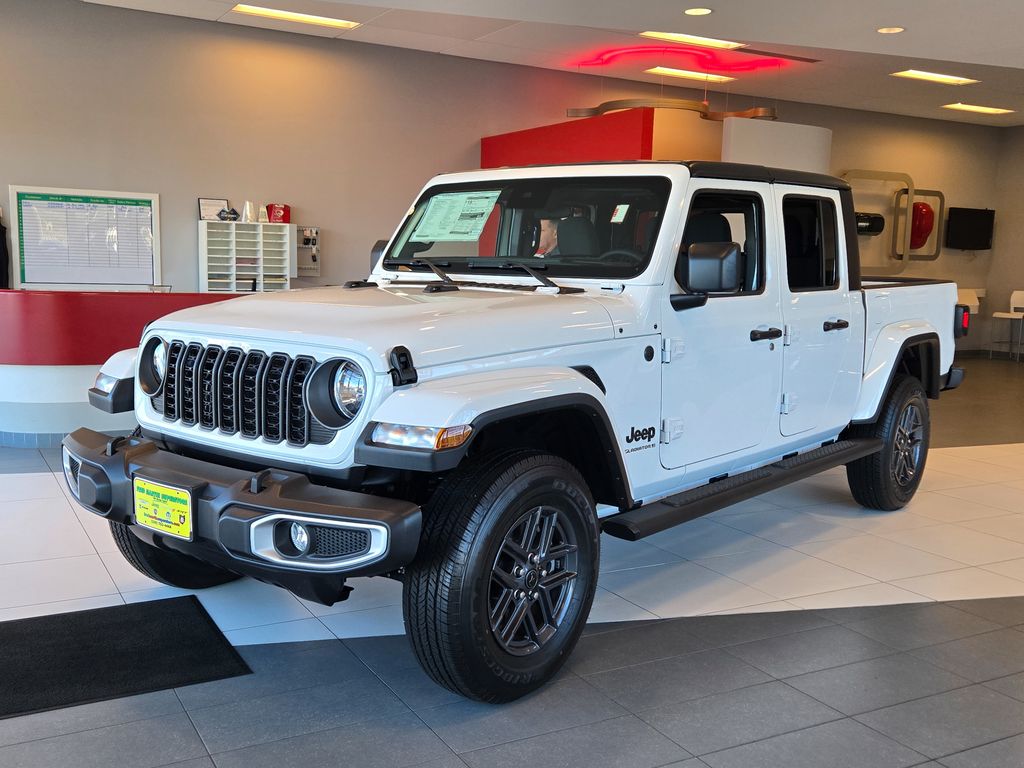 new 2025 Jeep Gladiator car, priced at $42,434
