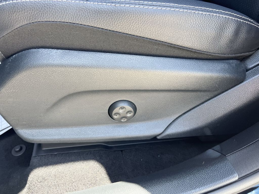 used 2021 Mercedes-Benz GLC car, priced at $28,992