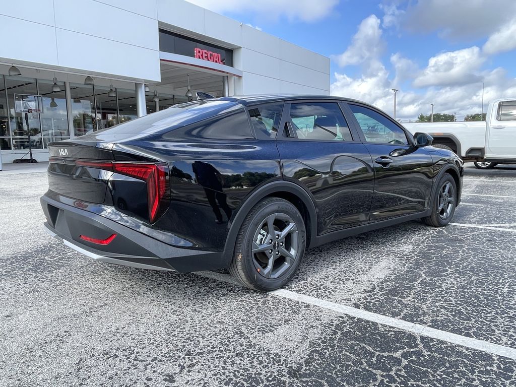 new 2025 Kia K4 car, priced at $23,261