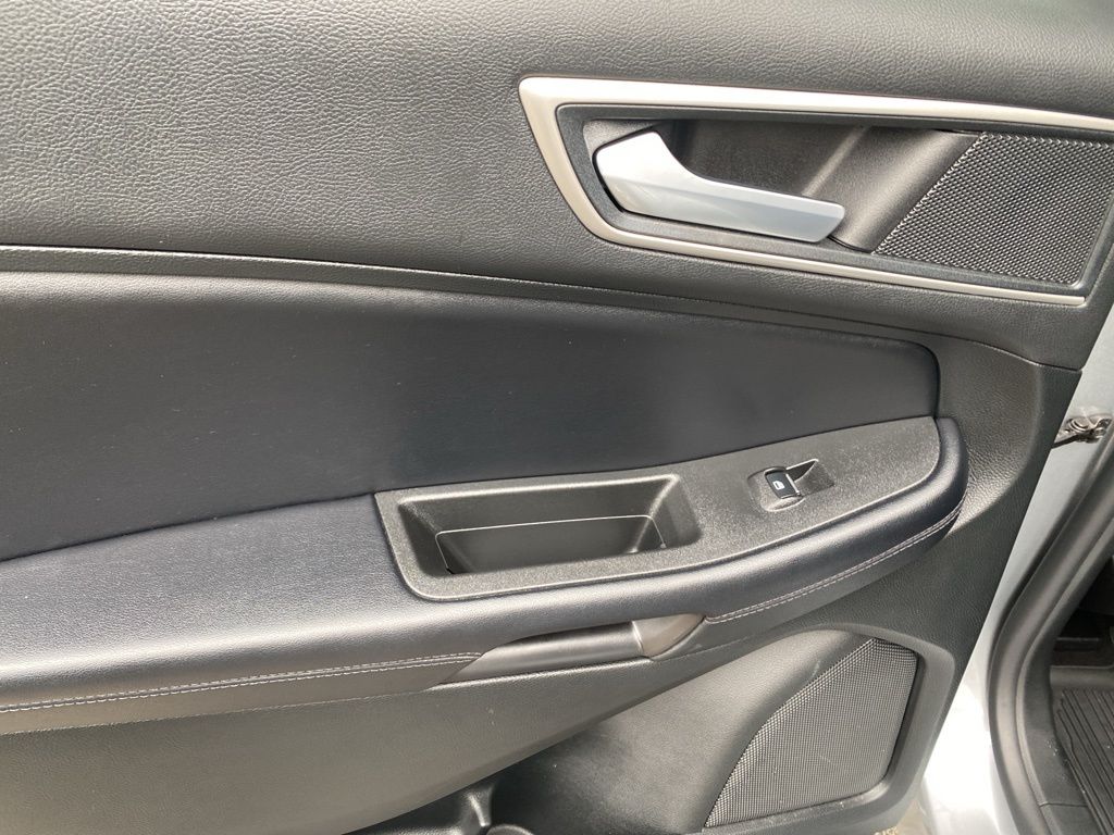 used 2023 Ford Edge car, priced at $29,600