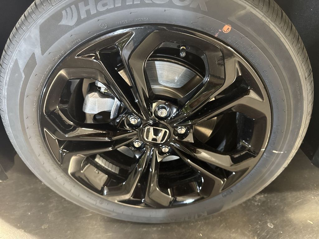 new 2025 Honda Accord car, priced at $31,755