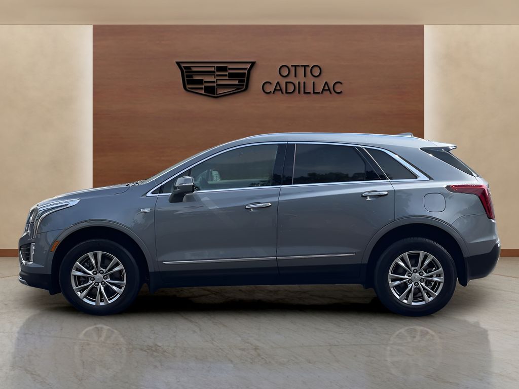 used 2022 Cadillac XT5 car, priced at $29,950