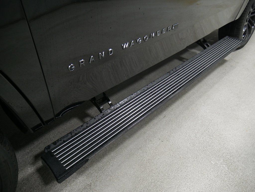 new 2024 Jeep Grand Wagoneer L car, priced at $124,445