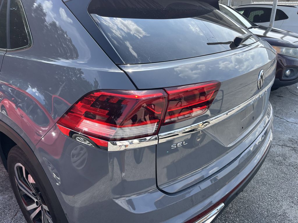 used 2020 Volkswagen Atlas Cross Sport car, priced at $24,992