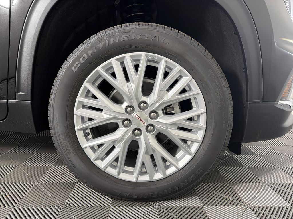 new 2026 GMC Acadia car, priced at $46,625