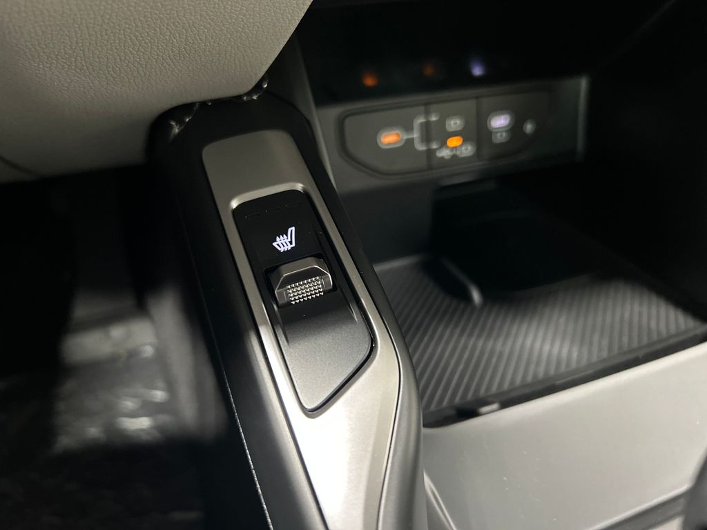 new 2025 Kia Sorento car, priced at $41,450