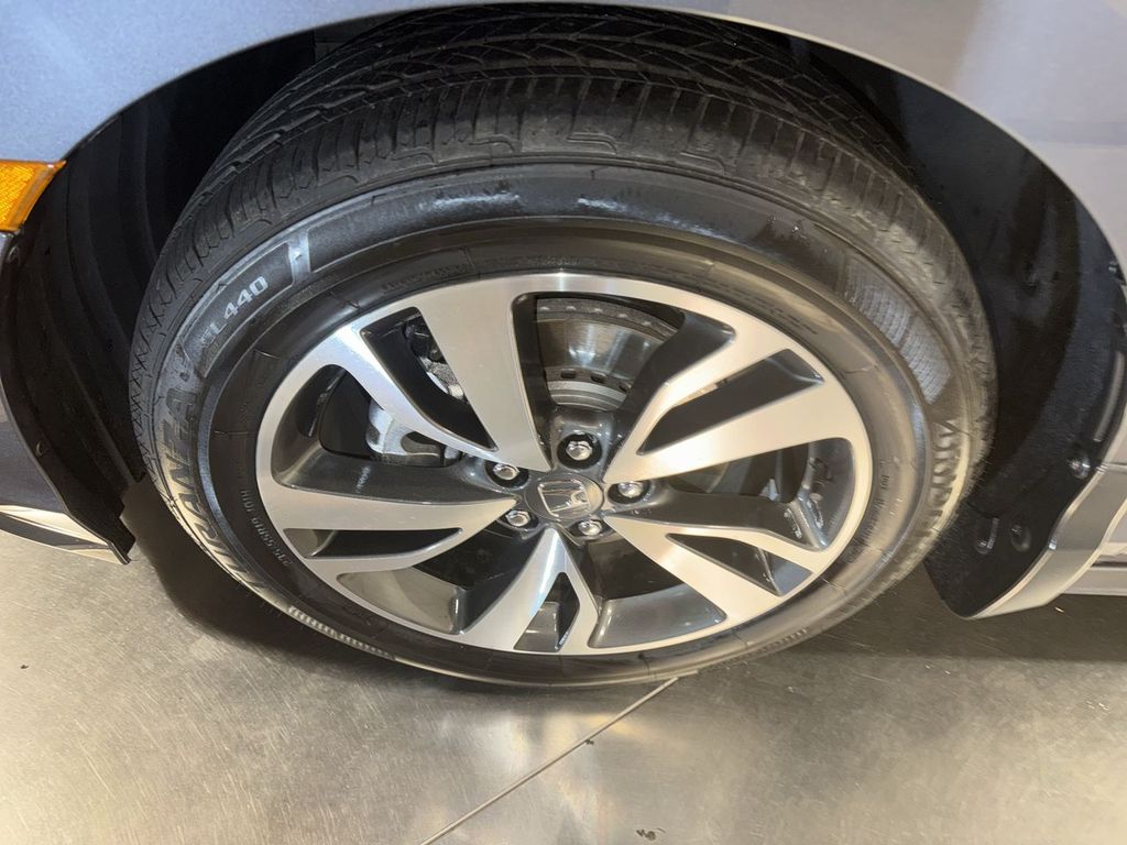 used 2024 Honda Odyssey car, priced at $39,903