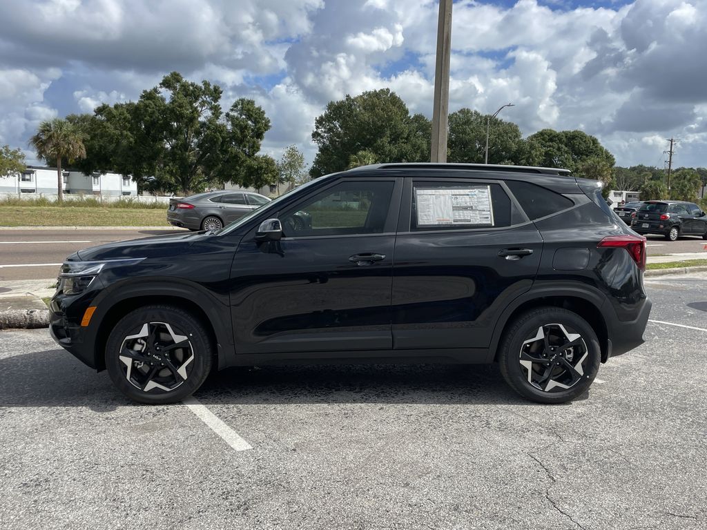 new 2025 Kia Seltos car, priced at $24,958