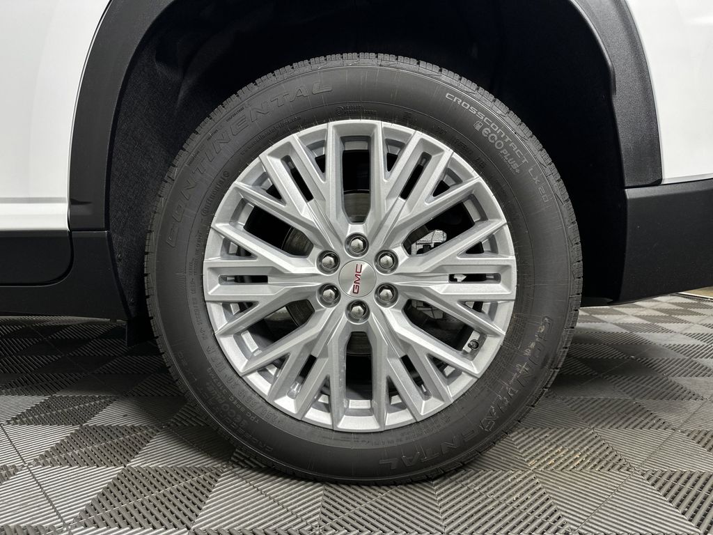 new 2025 GMC Acadia car, priced at $45,030