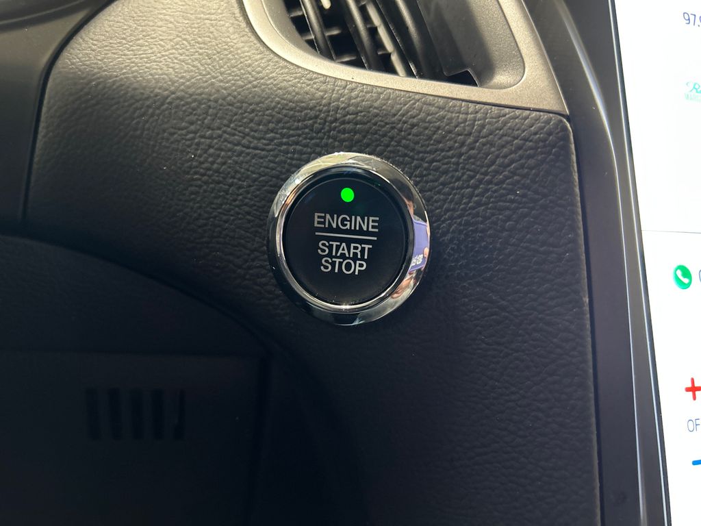 used 2022 Ford Edge car, priced at $28,570