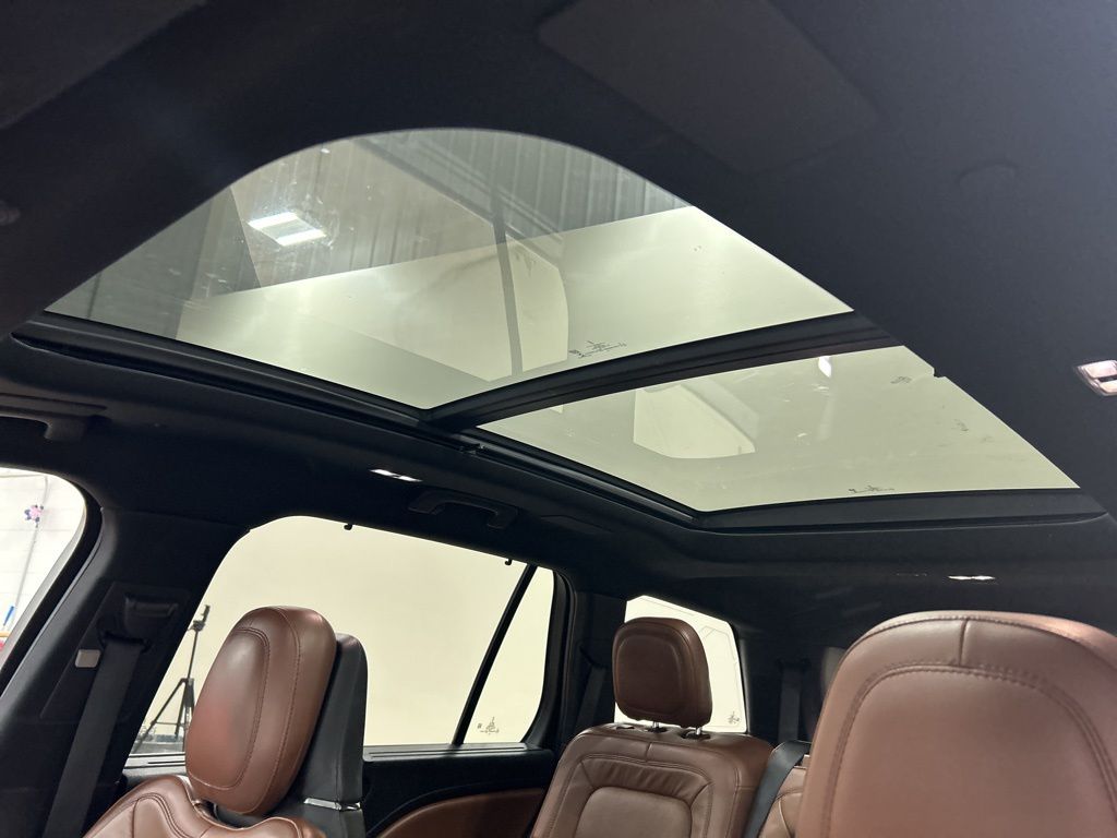 used 2020 Lincoln Aviator car, priced at $36,532
