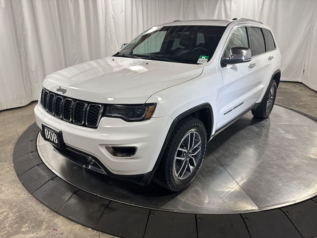 used 2017 Jeep Grand Cherokee car, priced at $16,280