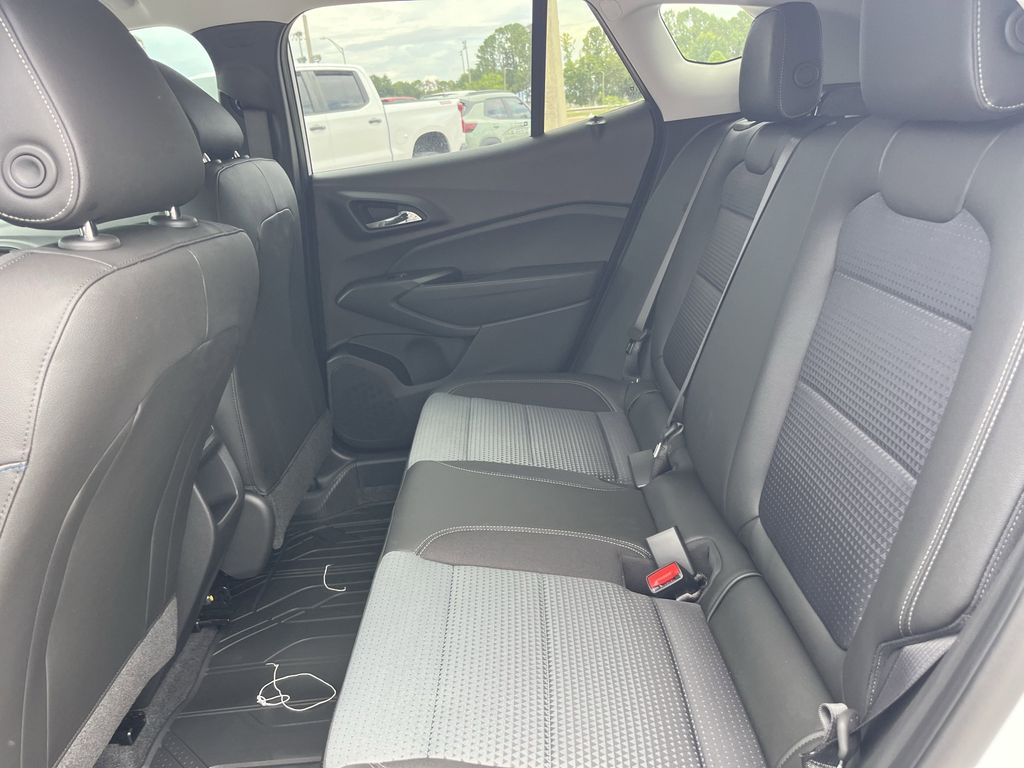 new 2025 Chevrolet Trax car, priced at $22,862