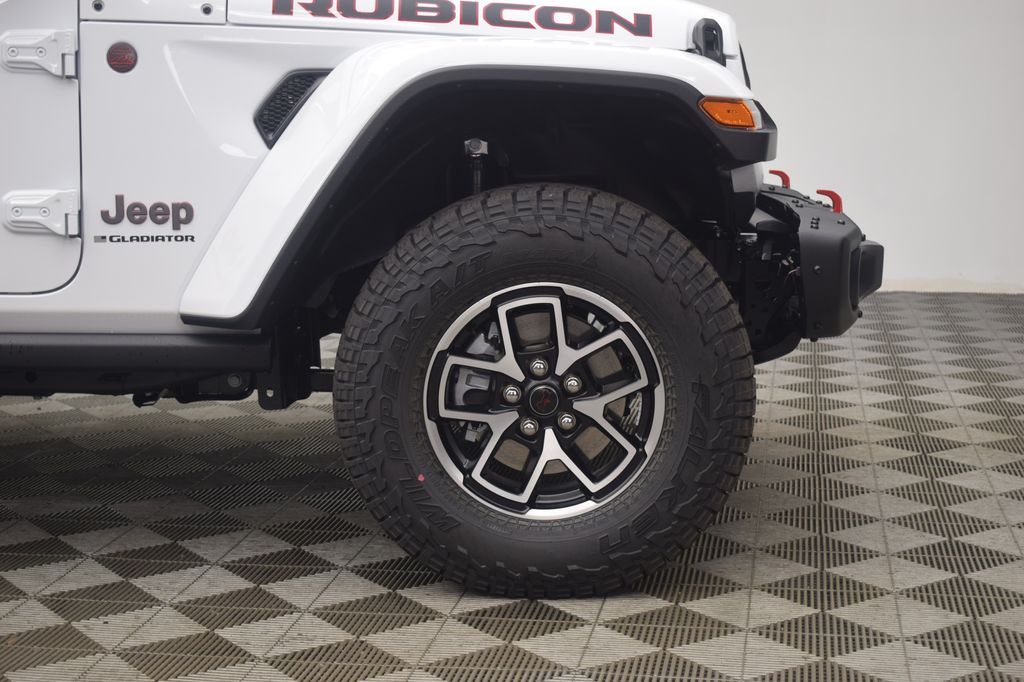 new 2025 Jeep Gladiator car, priced at $55,312