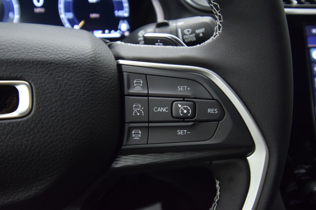 new 2025 Jeep Grand Cherokee L car, priced at $44,415