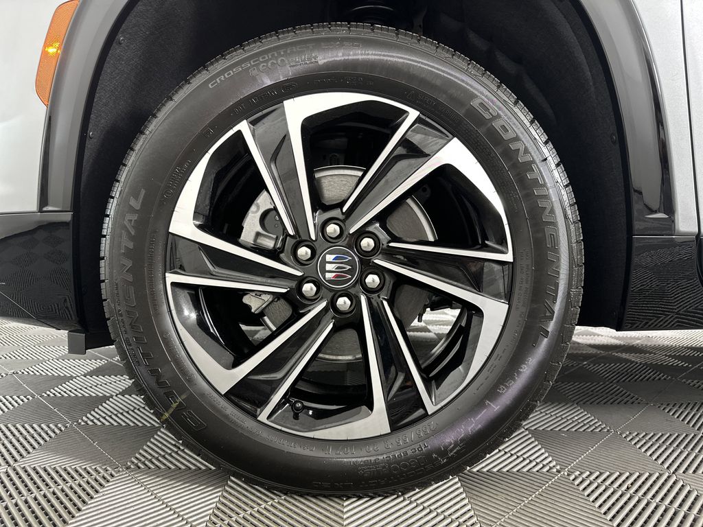 new 2025 Buick Enclave car, priced at $48,629