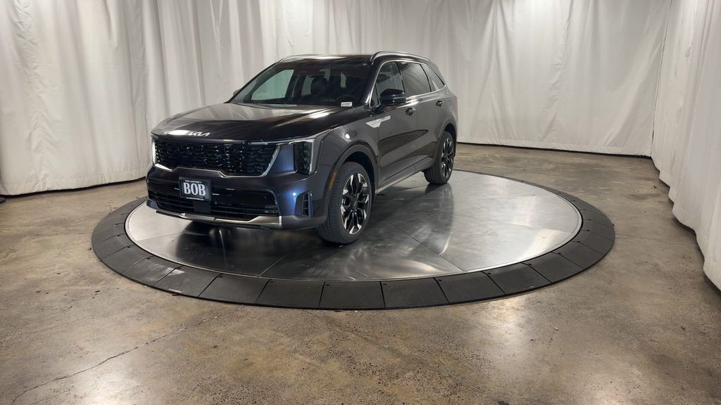 new 2025 Kia Sorento car, priced at $40,546