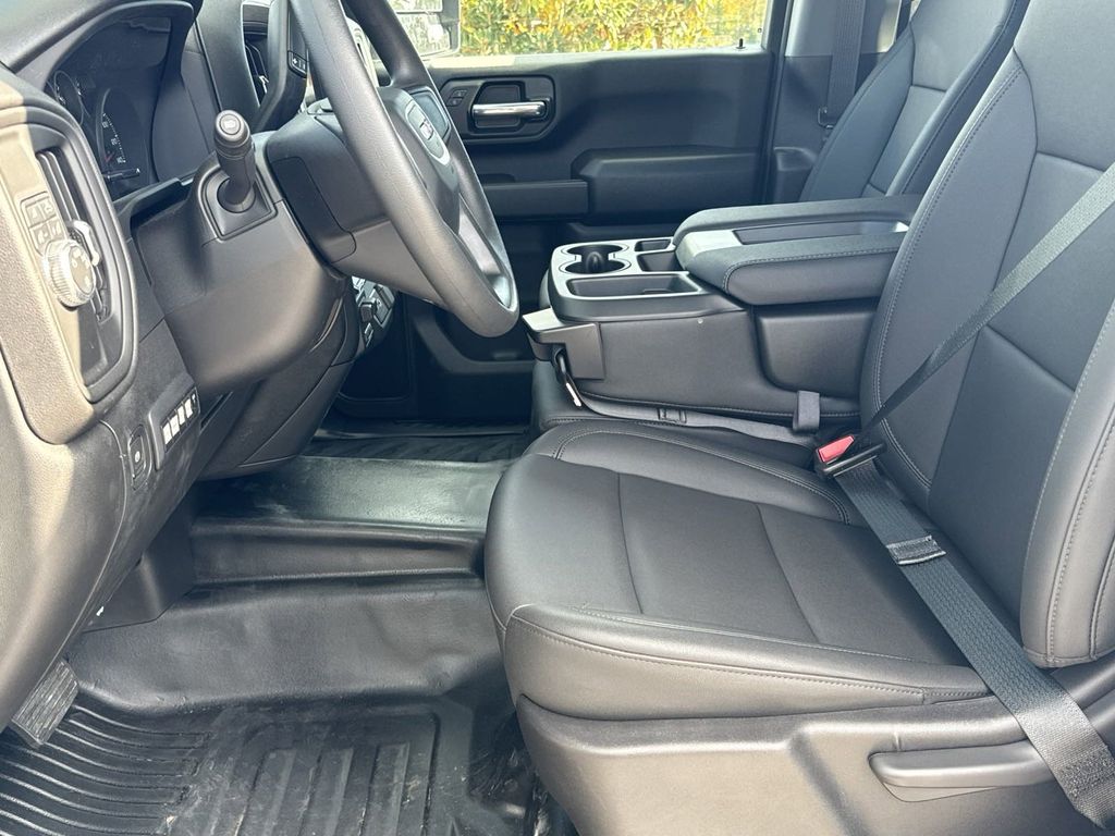 new 2024 GMC Sierra 3500HD car, priced at $47,753