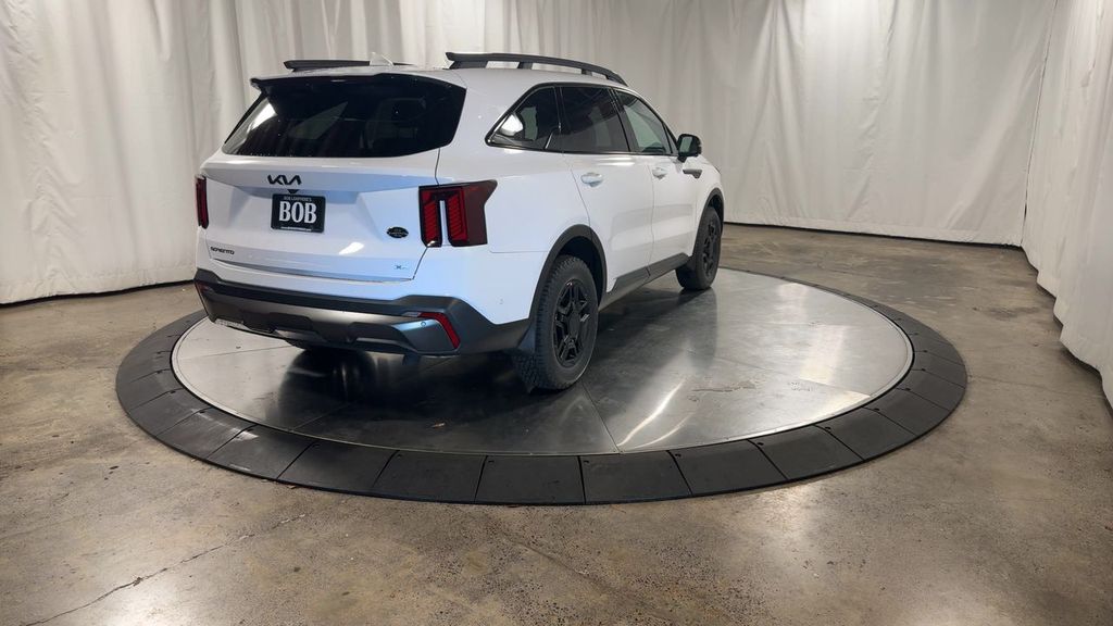 new 2025 Kia Sorento car, priced at $47,621