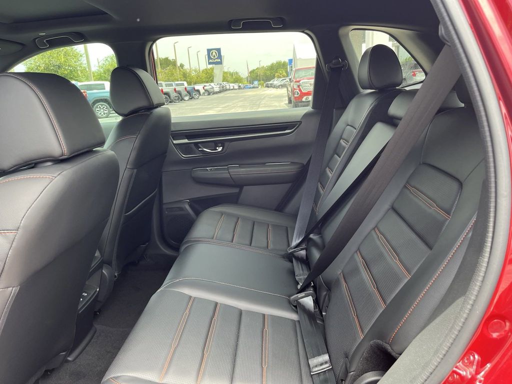 new 2025 Honda CR-V Hybrid car, priced at $37,920